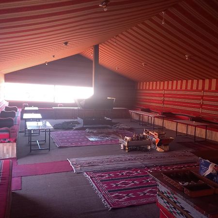Wadi Rum Local Guide Camp Zewnętrze zdjęcie