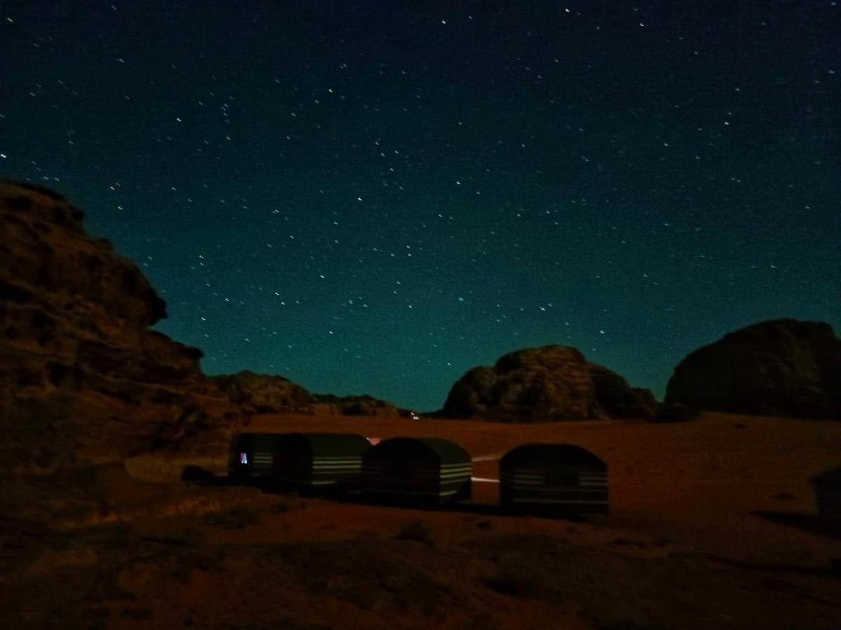 Wadi Rum Local Guide Camp Zewnętrze zdjęcie