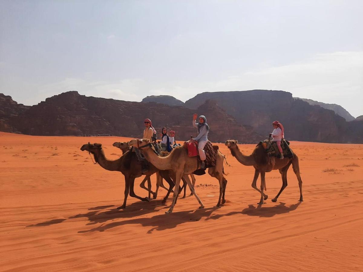 Wadi Rum Local Guide Camp Zewnętrze zdjęcie