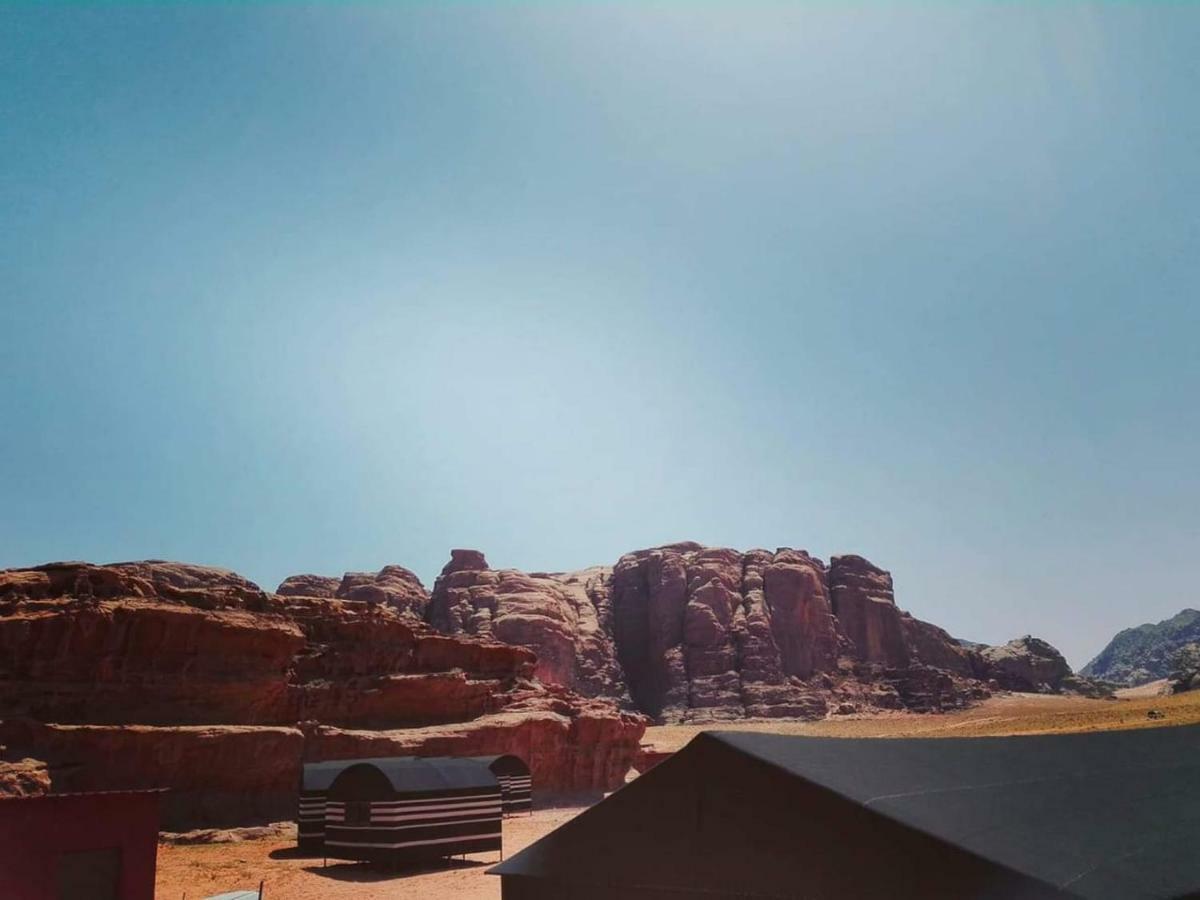 Wadi Rum Local Guide Camp Zewnętrze zdjęcie